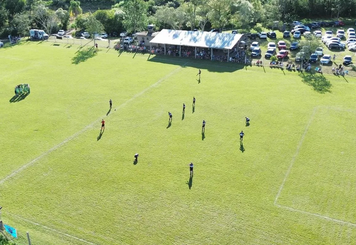 Final do Campeonato agita Dobrada com grandes jogos e emoção em campo