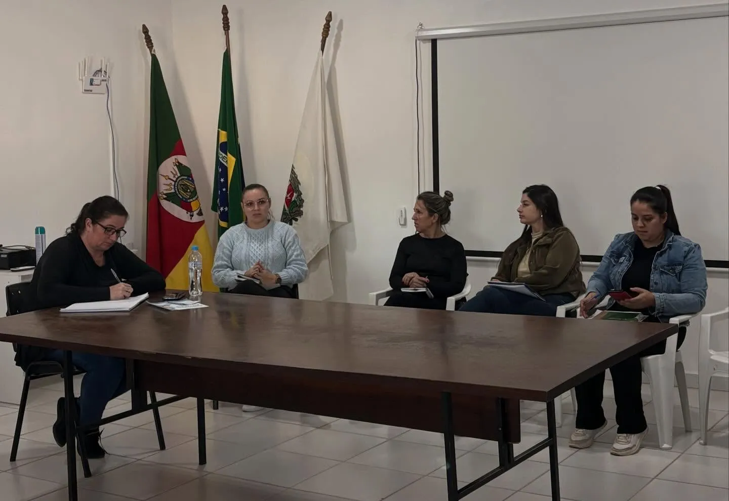 Ação de matriciamento reúne profissionais de diferentes setores