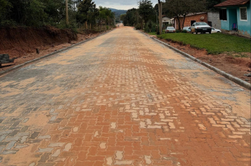 Rua Júlio Rosenau de cara nova